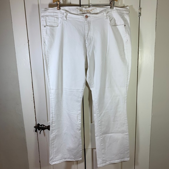 Old Navy Denim - Old Navy The Sweetheart White Bootcut Jeans Womens 20 Reg Bridal Summer READ